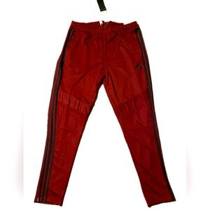 Men’s Adidas Tiro 19 Training Pant Burgandy with Black stripes NWT
